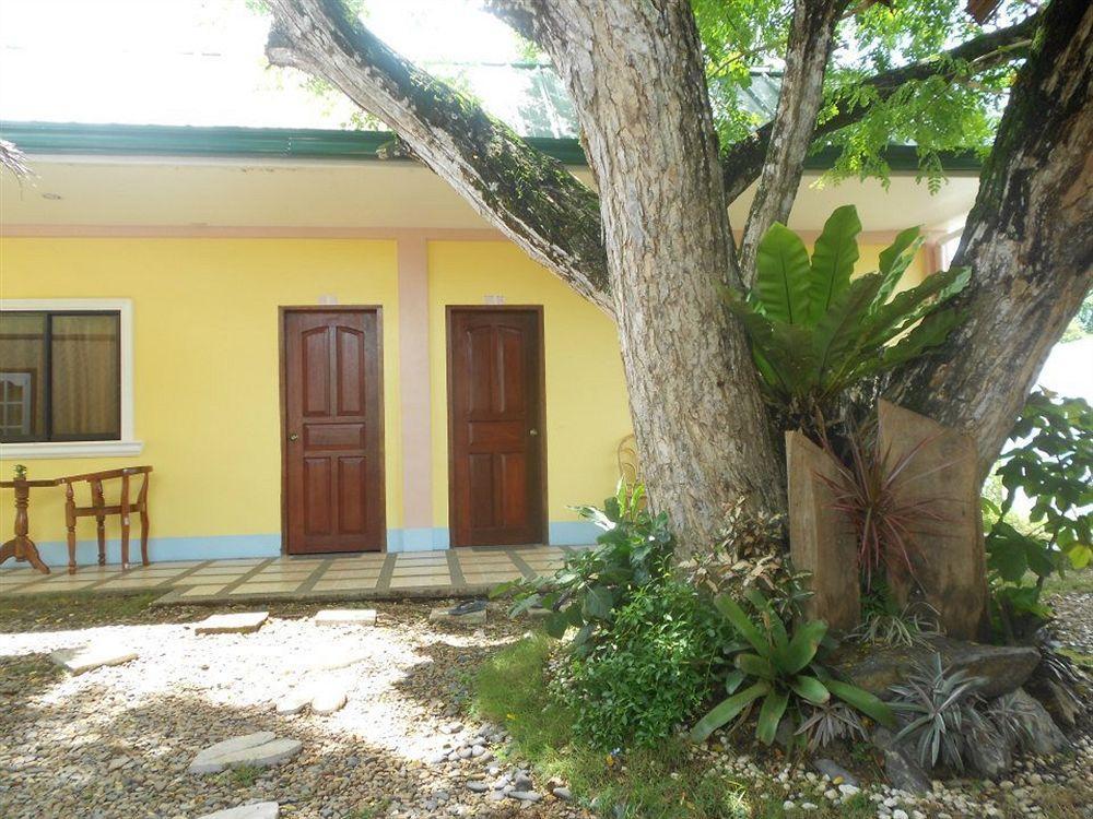 Tia Mers Guest House Puerto Princesa Extérieur photo