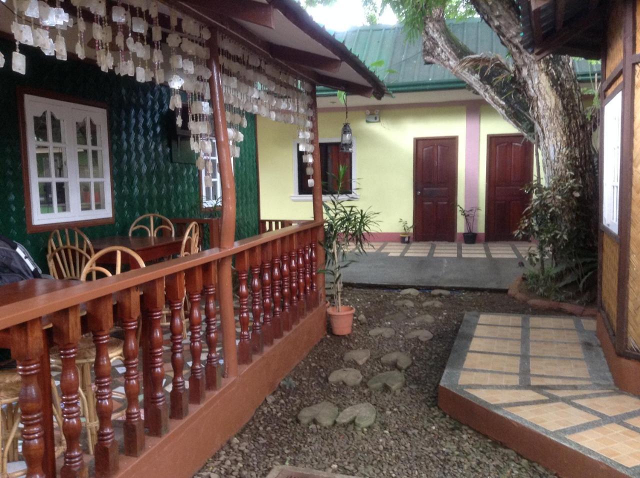 Tia Mers Guest House Puerto Princesa Extérieur photo