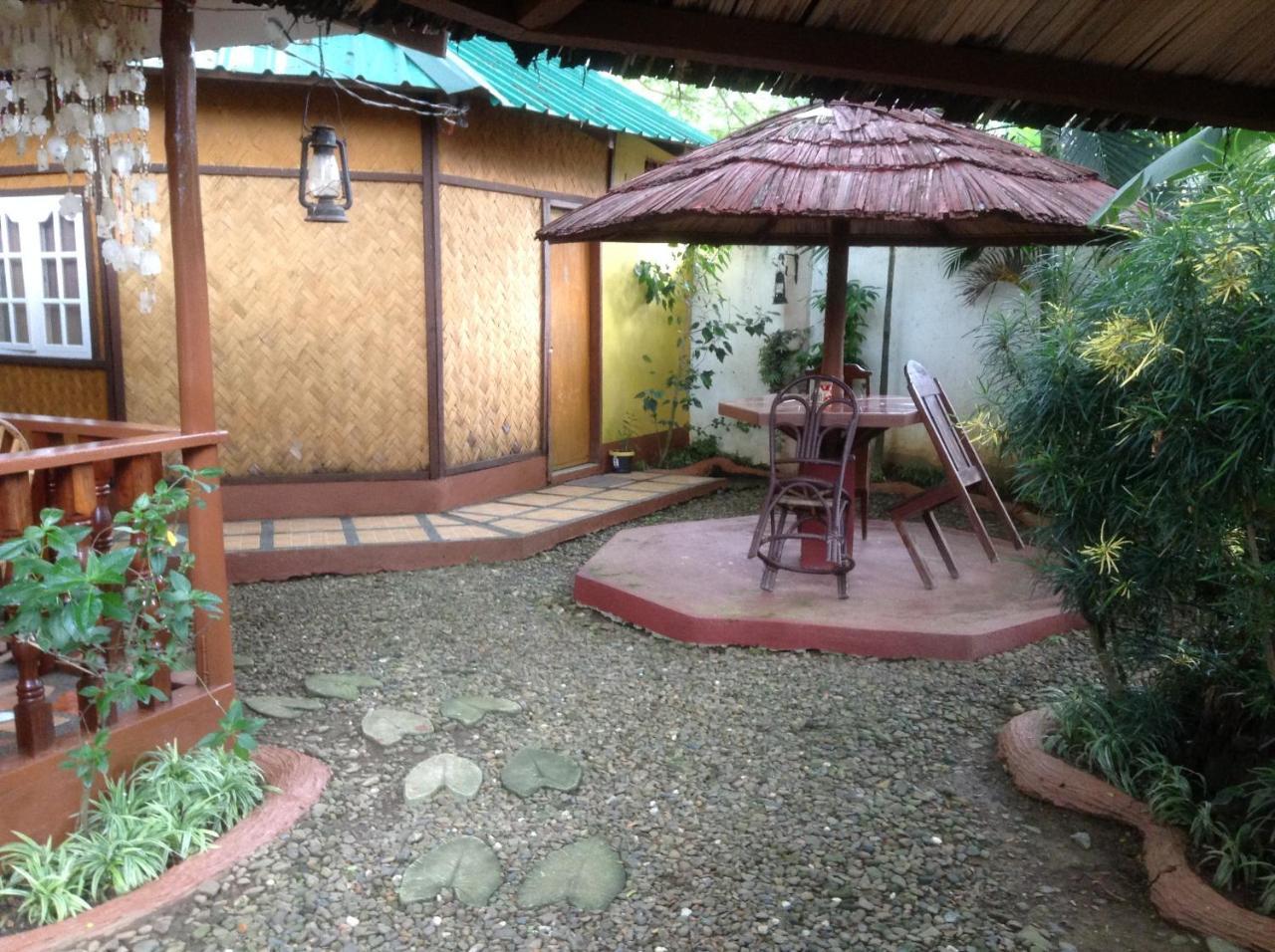 Tia Mers Guest House Puerto Princesa Extérieur photo